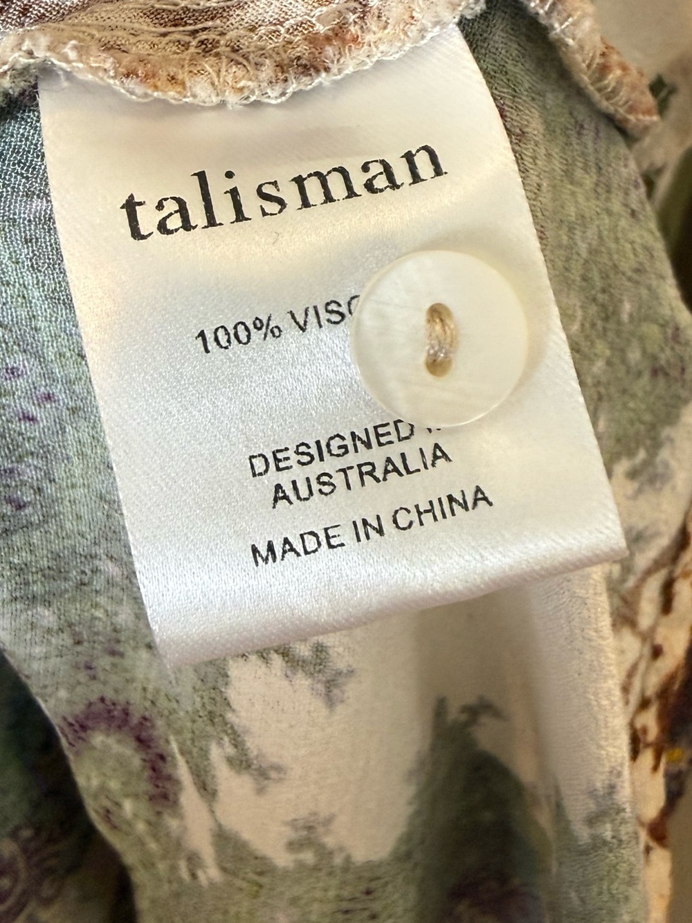 Talisman Australia Halo M Paisley Gardens V-Neck Button Front Smocked Dress - Picture 6 of 6